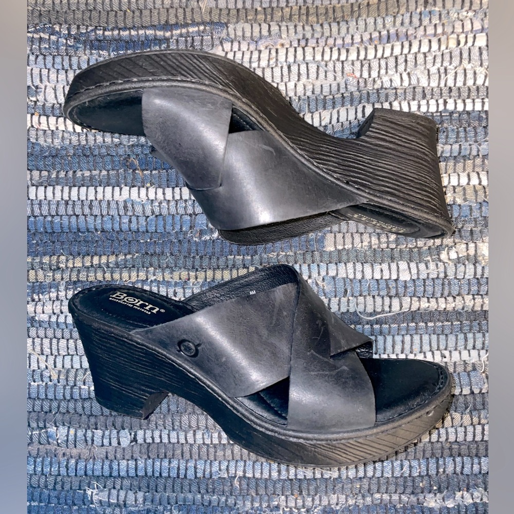 ❌sold❌✨BORN✨ Black Teayo Basic Wedge
